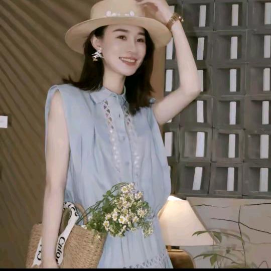 邱莹莹-穿搭优选