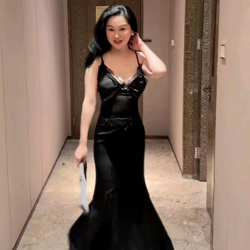 大漂亮和小姨的精致生活
