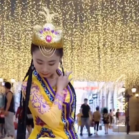 💞ღ能撑伞的人是自己ᥫᩣ💞