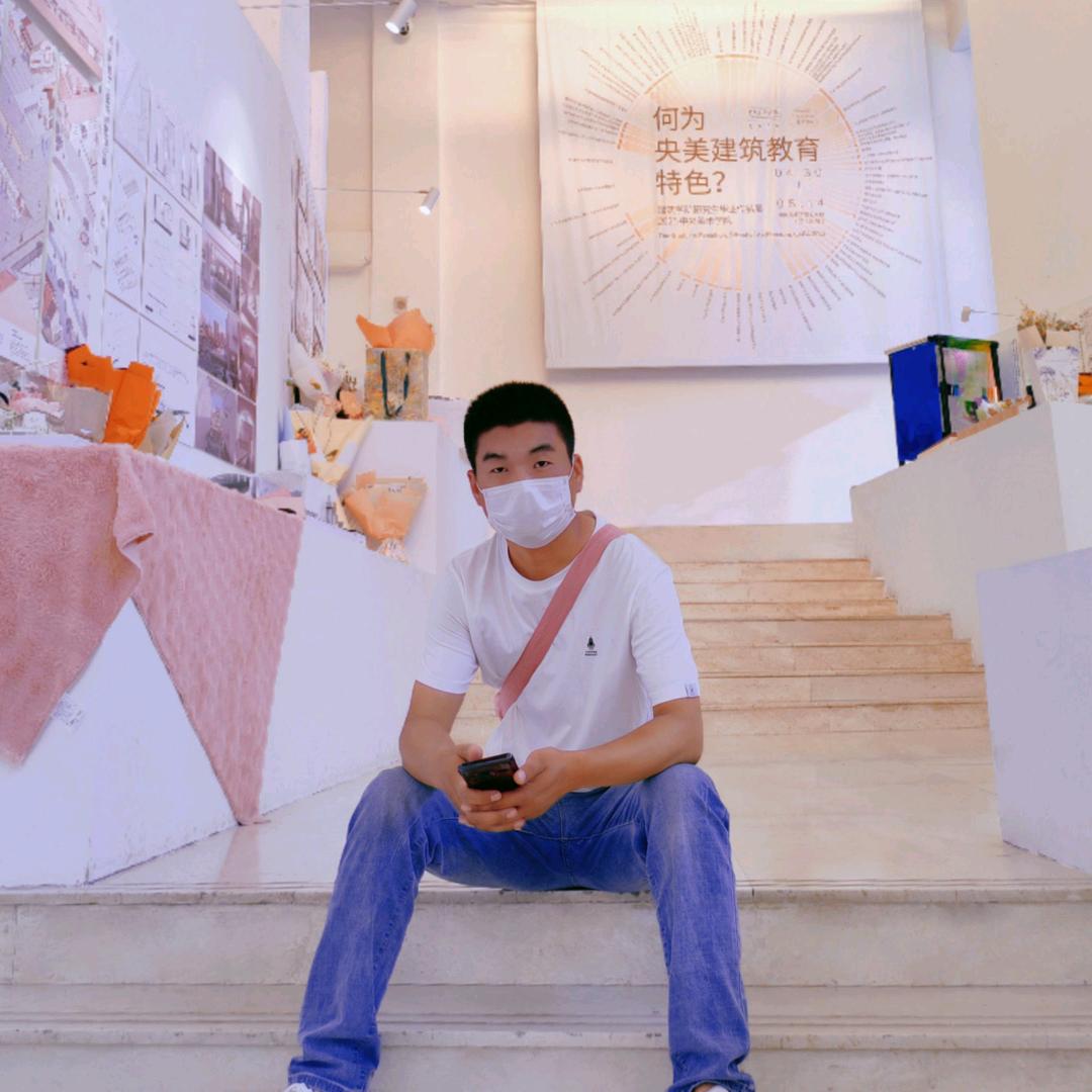 青年设计中心｜庞明建