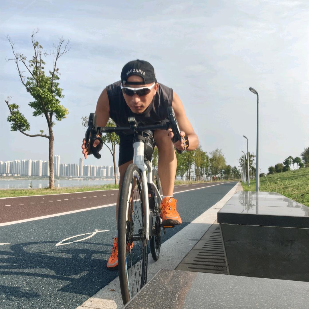 爱运动的托尼老师💇‍♂️💇‍♀️