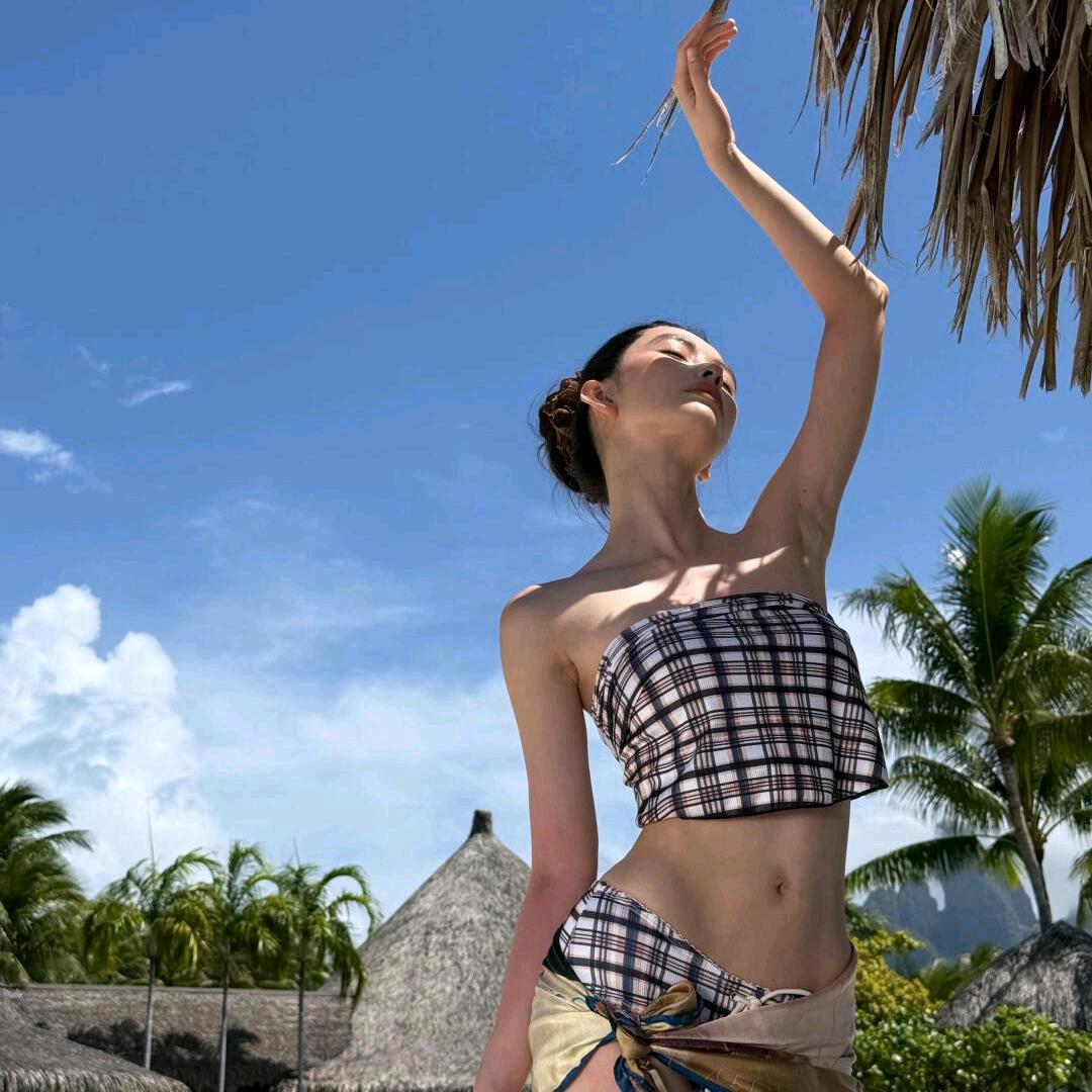 ℕ𝒾𝒶𝓃𝓉𝒶