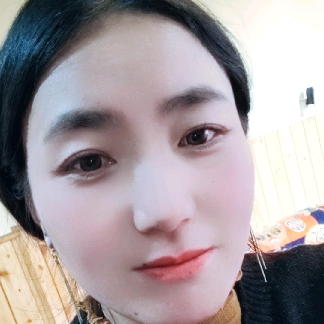 康扎西青措