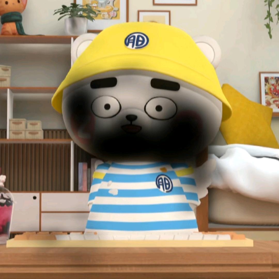 ╭(╯暖❤️🌼阳╰)╮