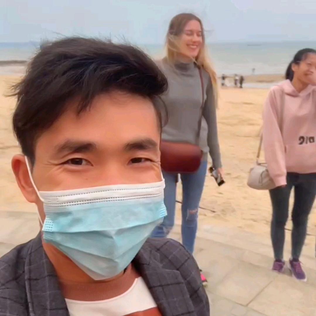 单身工程哥🇨🇳🇻🇳