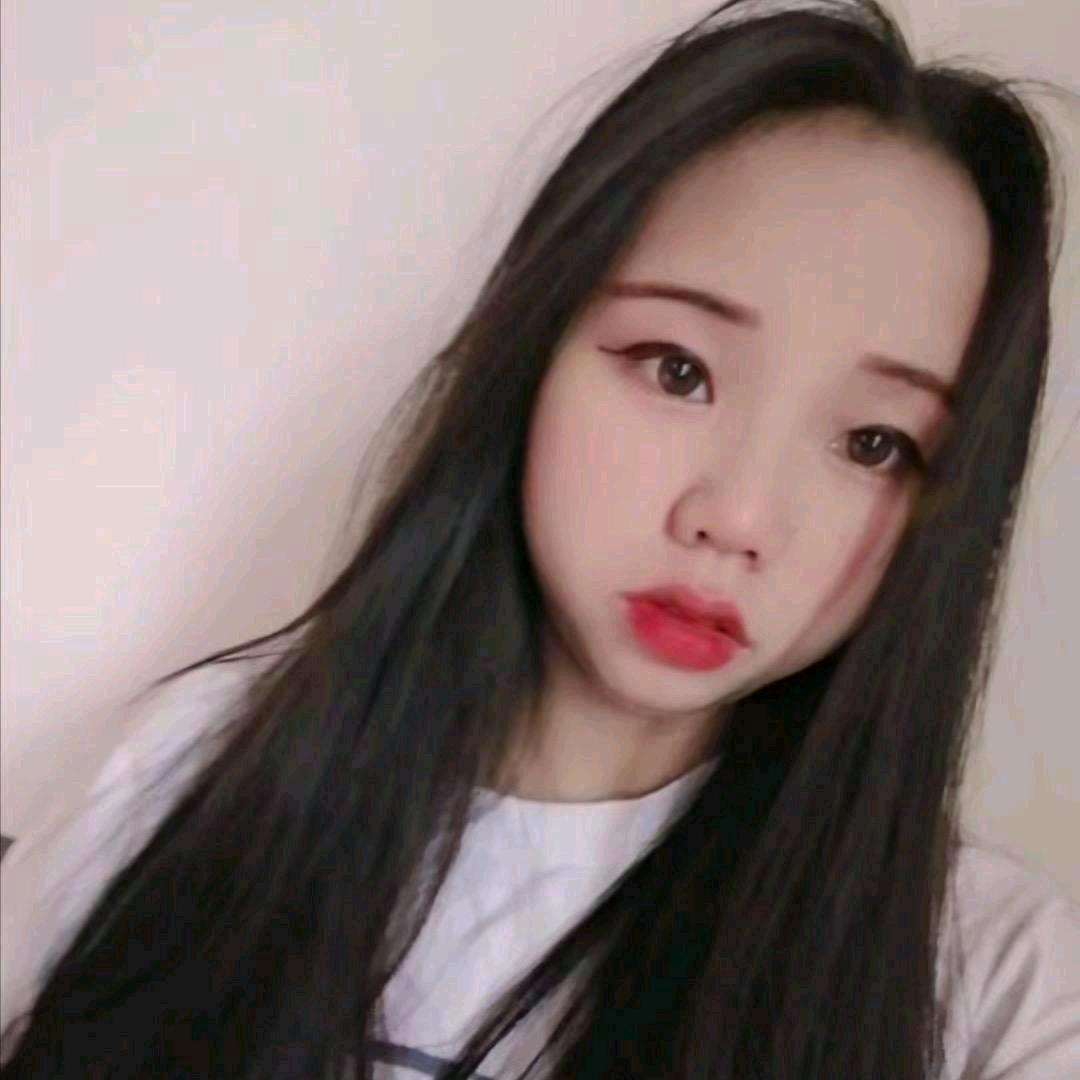 蜡笔小芯💕