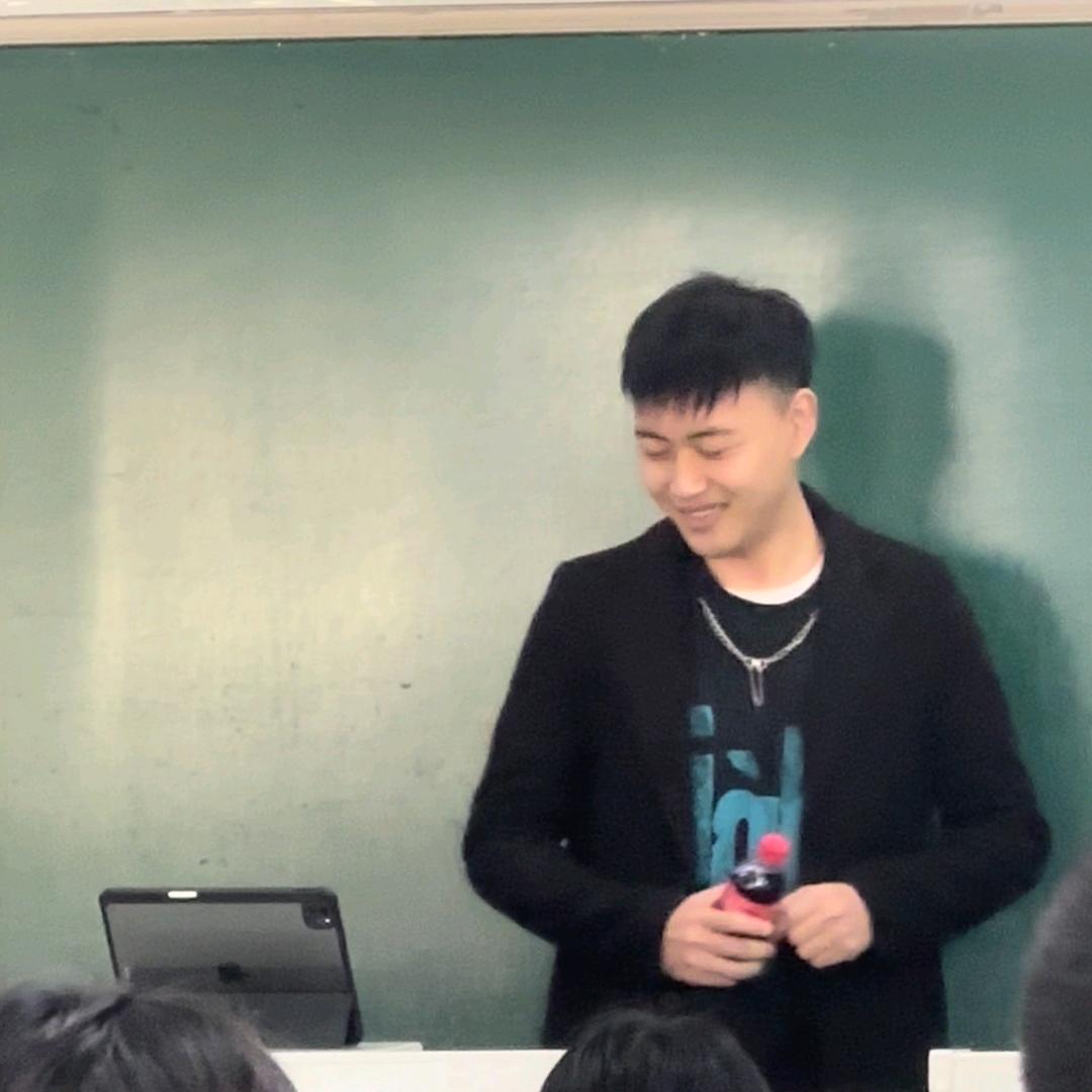 哇塞靓仔