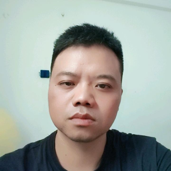 在三亚做淋浴门，推拉门，哑口套厂，杨