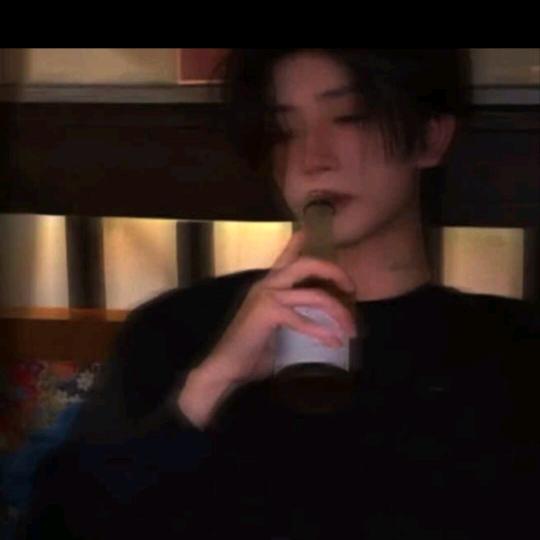@辞安.