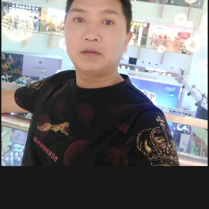 专业抛光铜.锌.钢拉丝螺帽