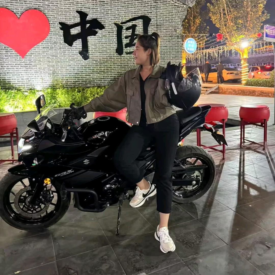 马 M·ᰔᩚa੭ﾞ