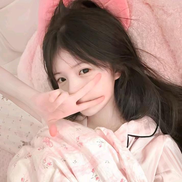 小菡  ㅤㅤ     ·