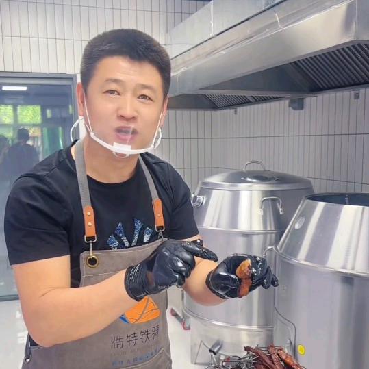 浩特铁骑现烤牛肉干