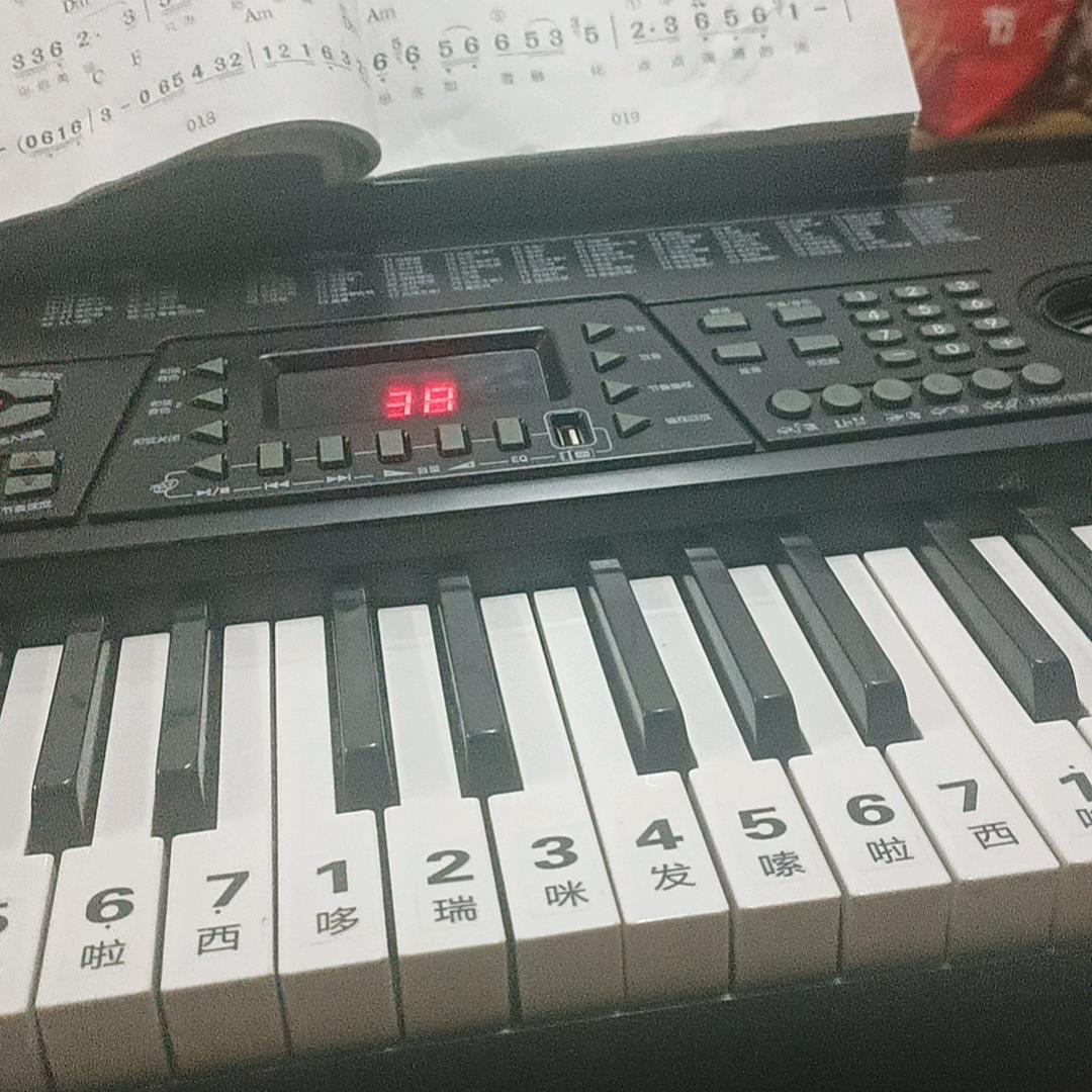 雪姐，🎹
