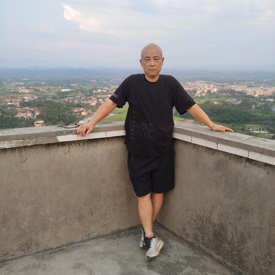 手脚架模板出售