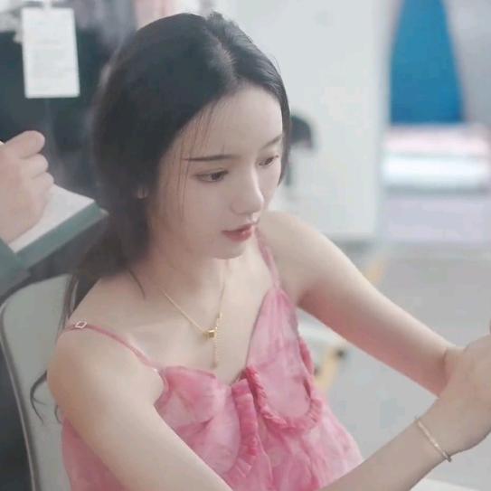 詹维尼（爆款穿搭）