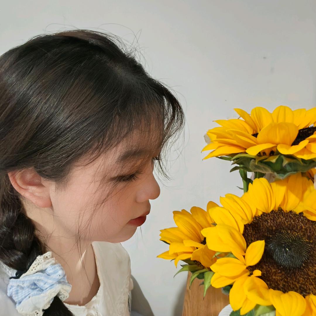 小王天天困ᥫᩣ