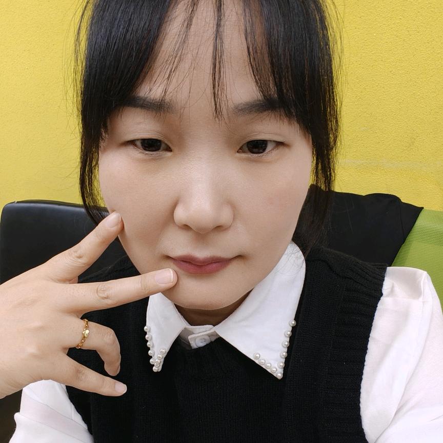 郑州百荣百品汇商贸—兰果果