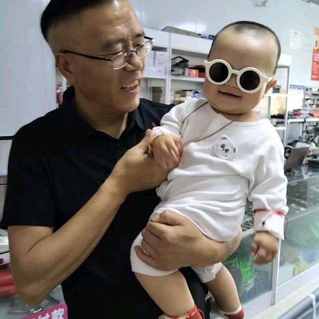 新沂耐特智能锁，汽车钥匙牛姐店