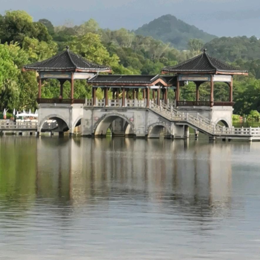 美娜公主穿搭分享