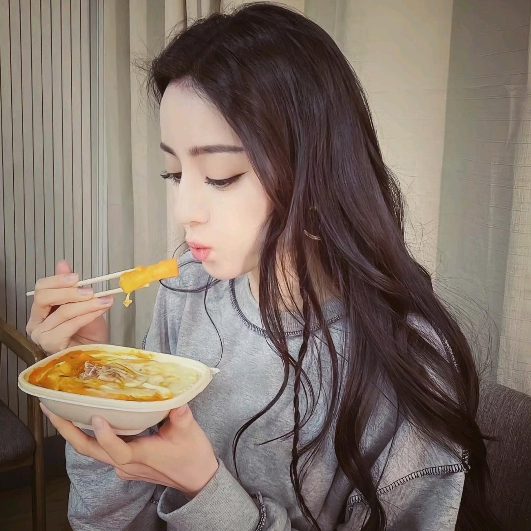 🍨