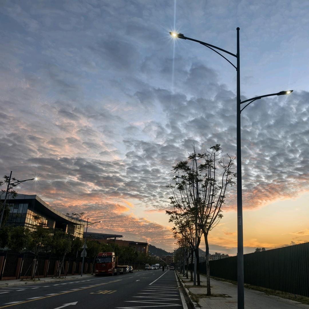 走过的天空越过的海