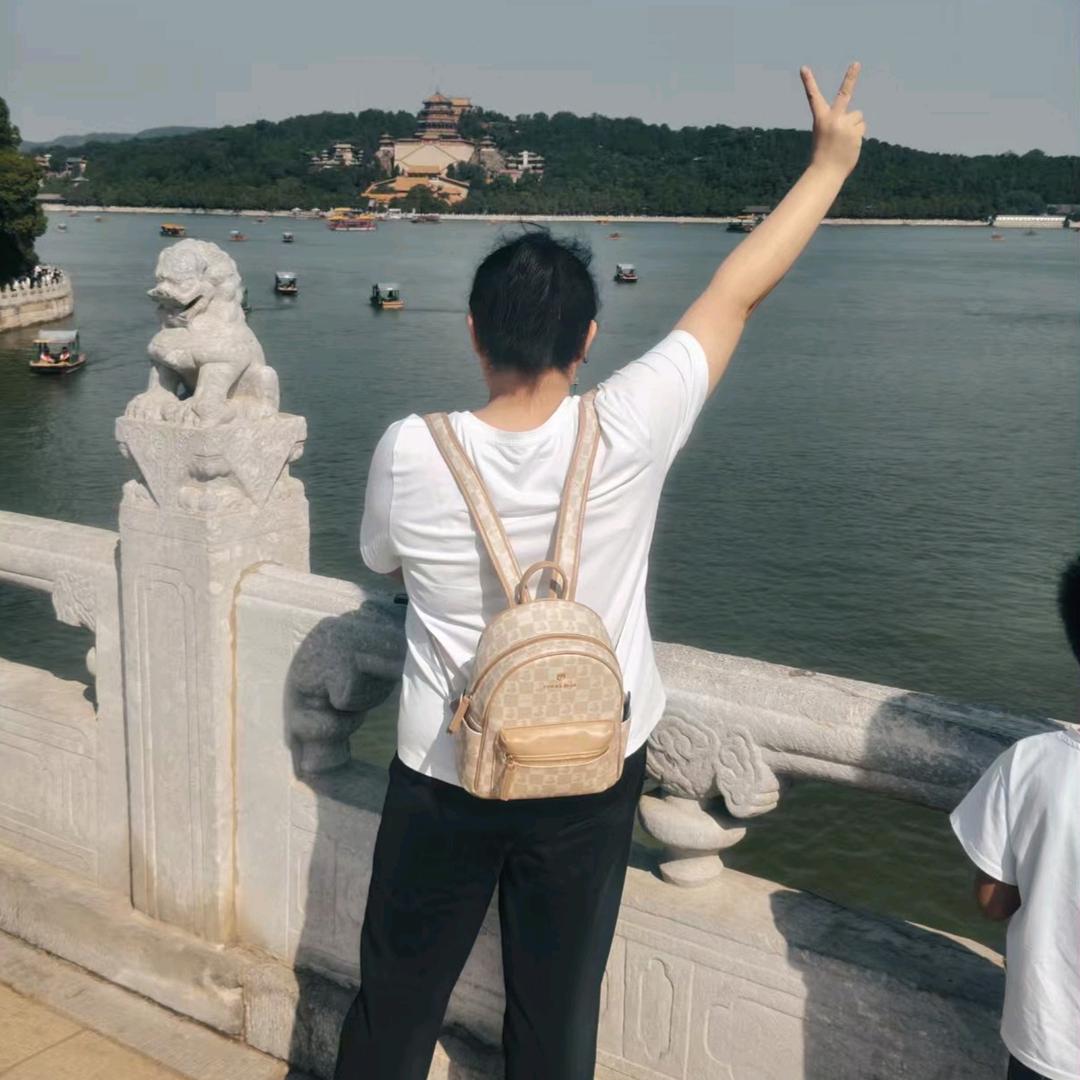 (⁎⚈᷀᷁ᴗ⚈᷀᷁⁎)兜里有果果