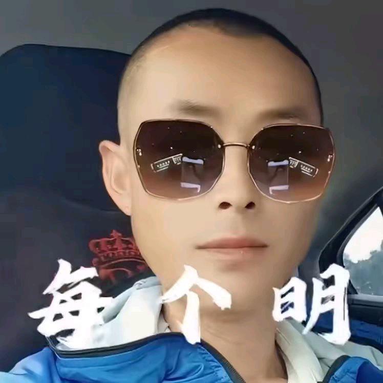 草原雄鹰