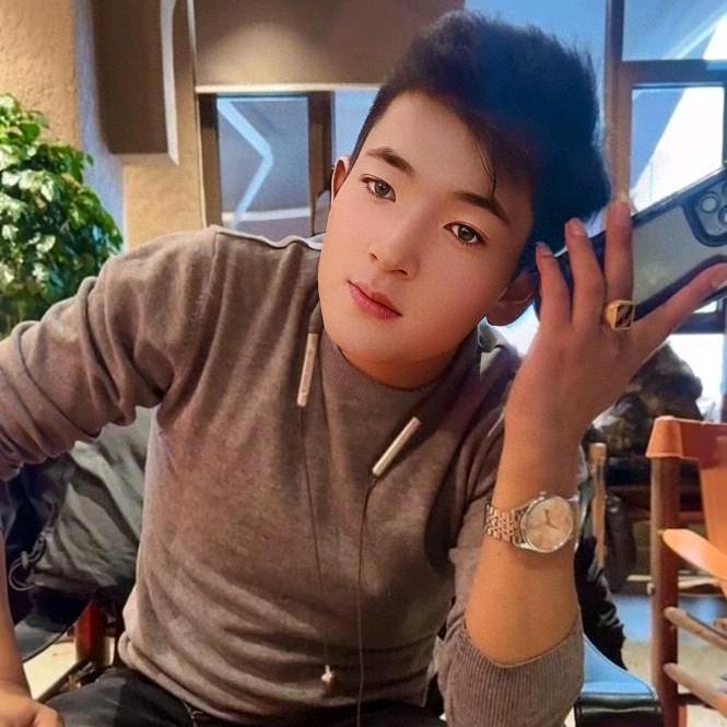 @旺久次仁