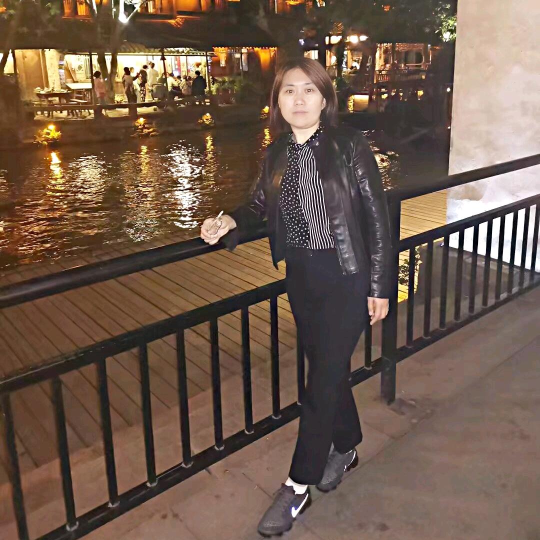 丛丛向前冲