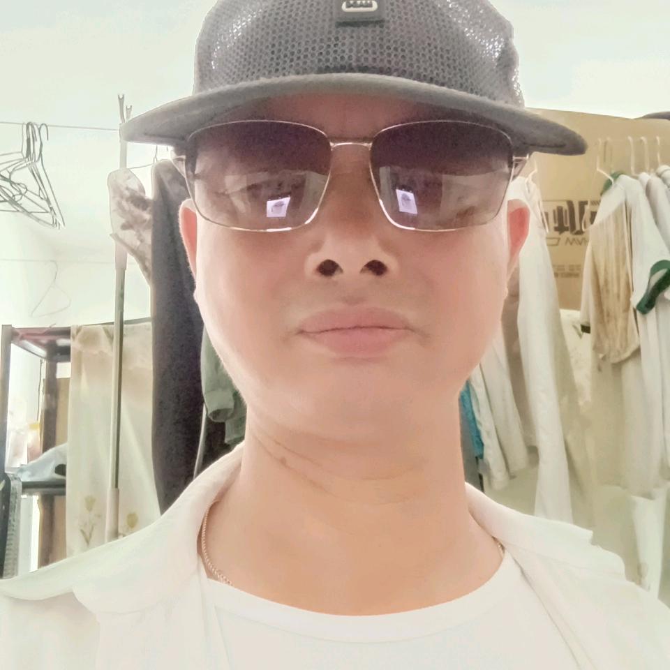 军哥，
