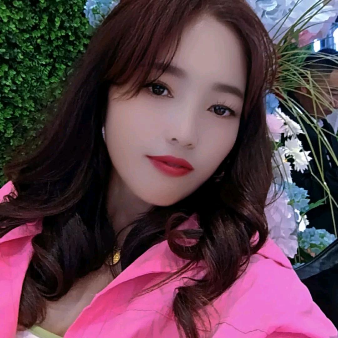 我是李姐，有时间就直播