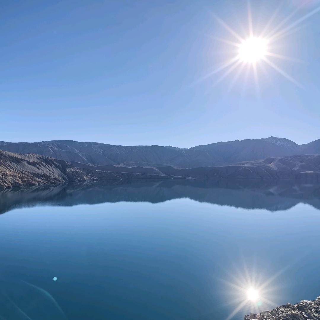 在新疆的云南野生技术员《冯利波》