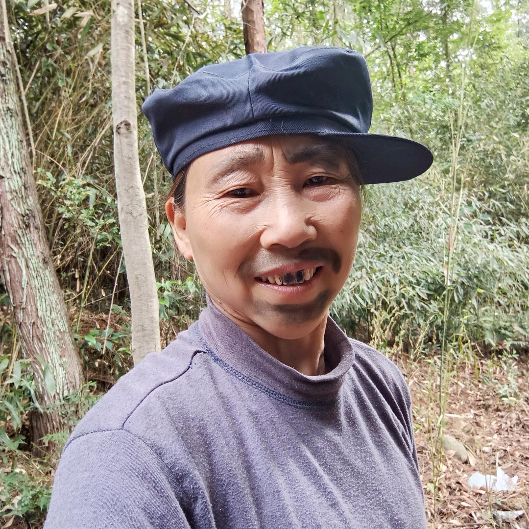 憨憨春姐《尊师》荣姐