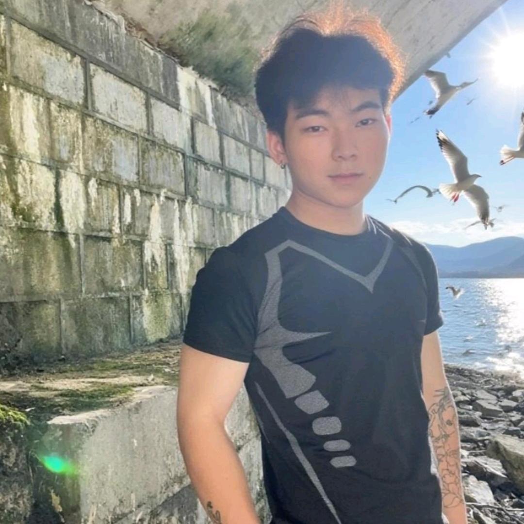 李瑞.山歌