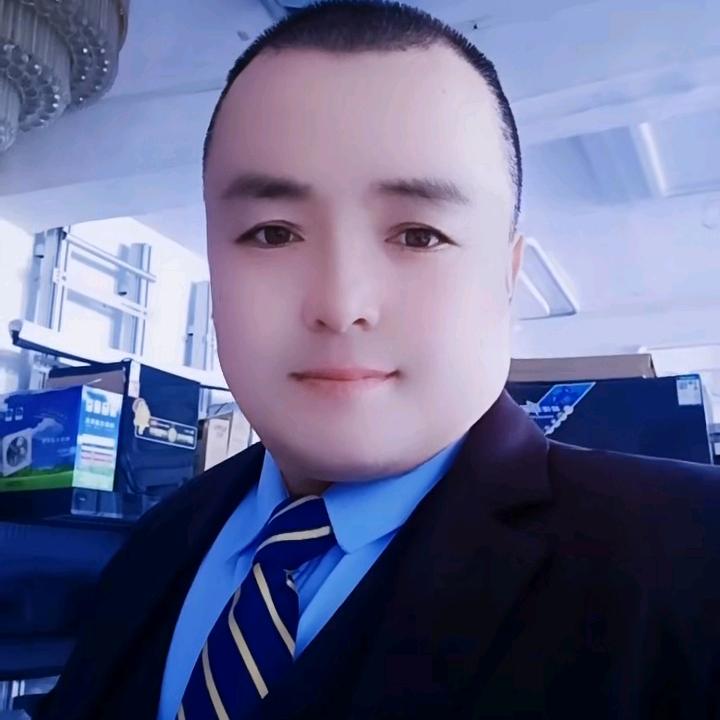 阿龙哥