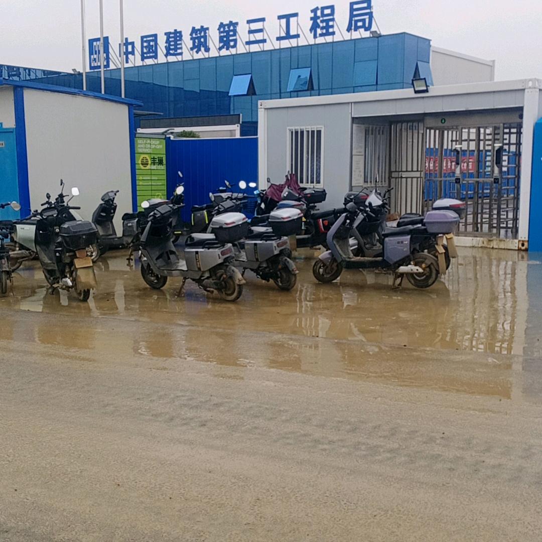 爱我的人和我爱的人在哪里