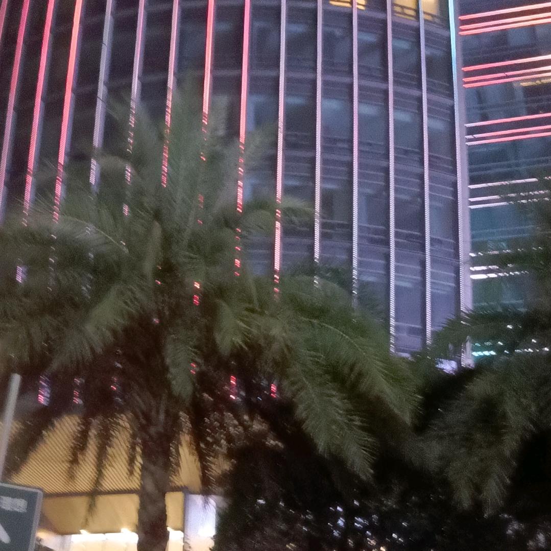 ——、————