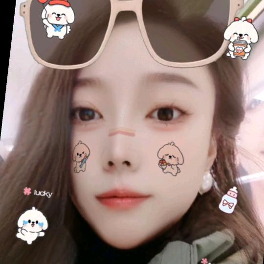 敬敬:美妆