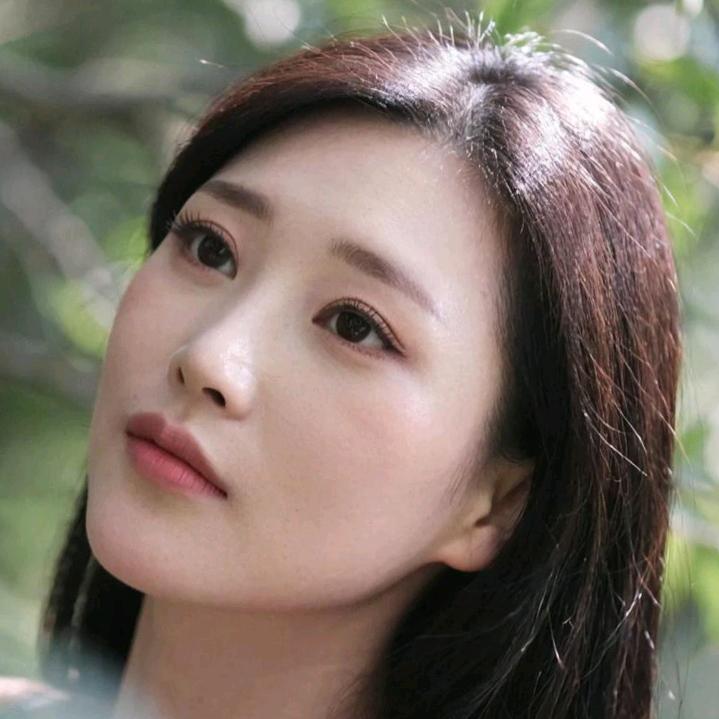 傲视