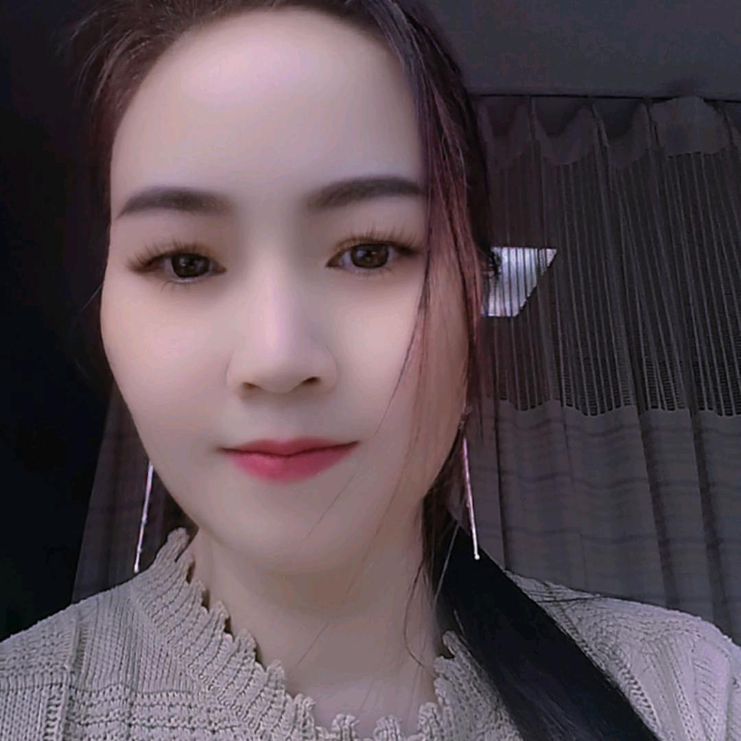 ♥(｡￫v￩｡)♥幸运星～(ง •̀_•