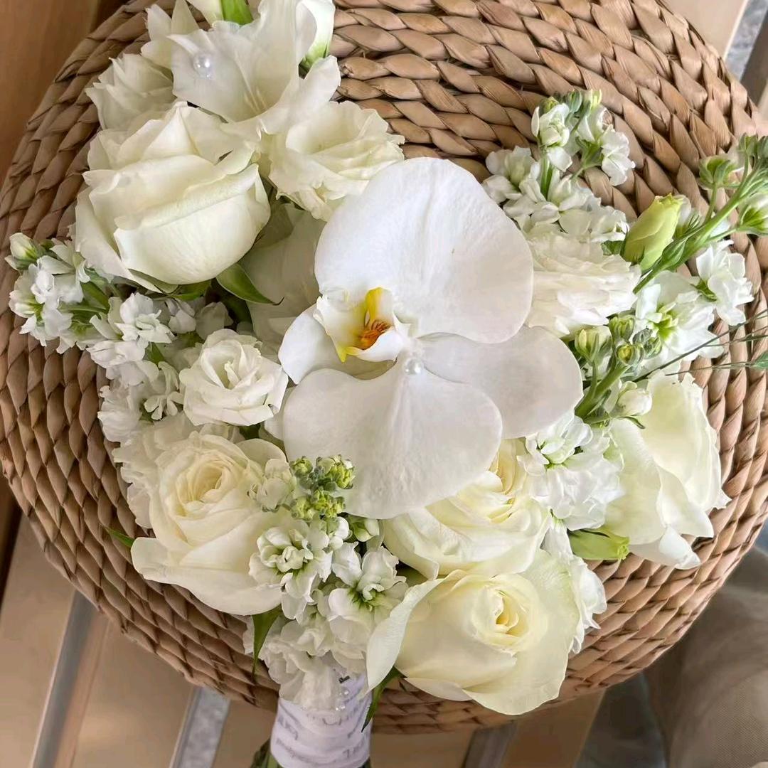 不仅仅是鲜花（汲滩店）