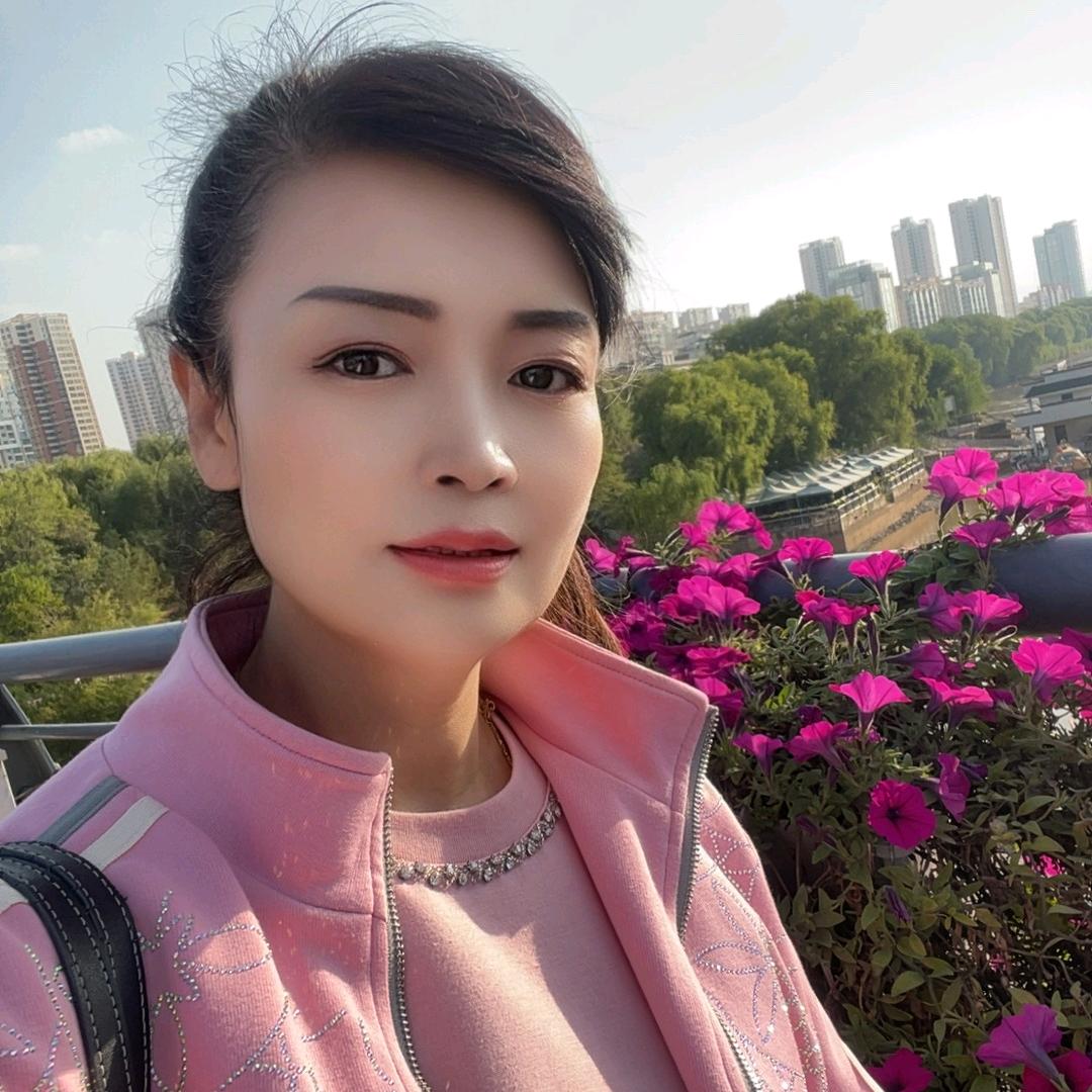 梦玉（晚9:10开播）