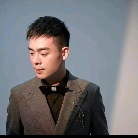 莎莱茜潮鞋-古锦甄选