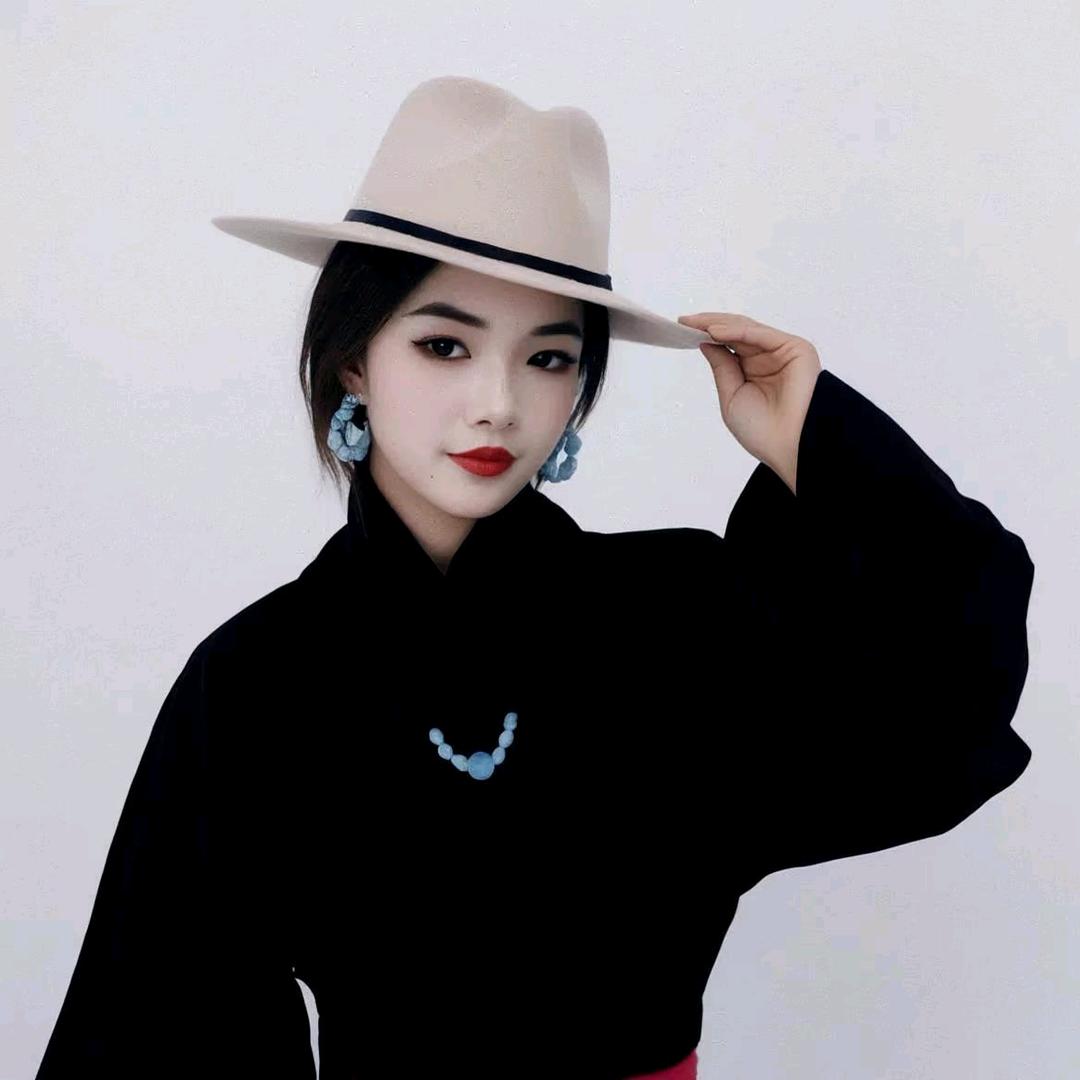 毛毛    坏女人👩🏻