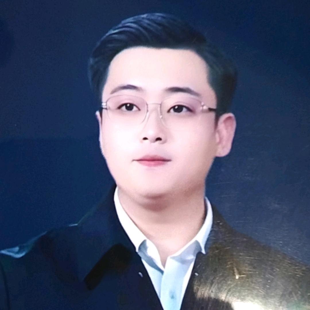 刘皮特行政夹克