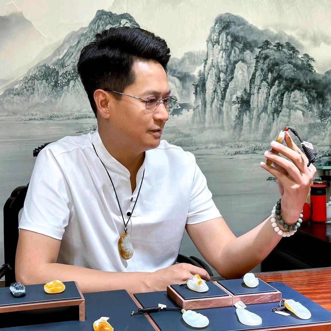 明哥在和田玉源头
