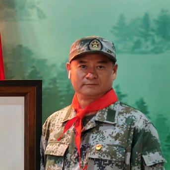 怕老鼠的小瞎猫