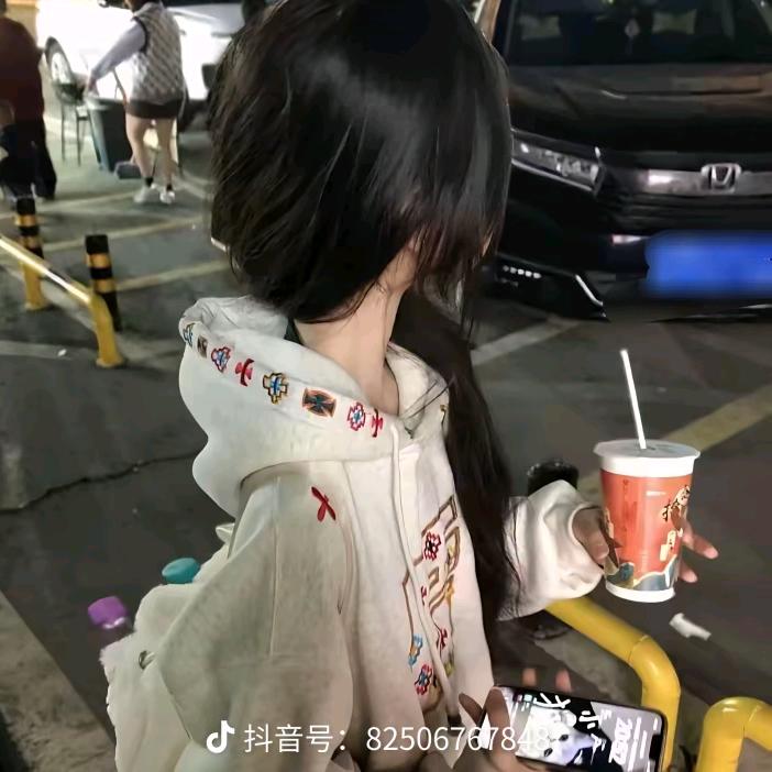 ᝰꫛꫀꪝ•⚘依