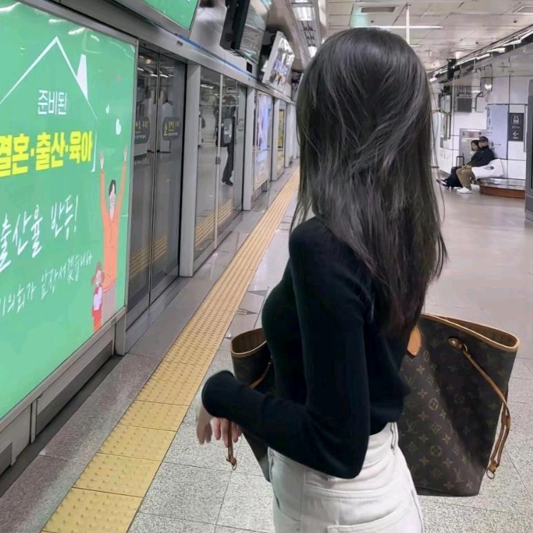 月儿